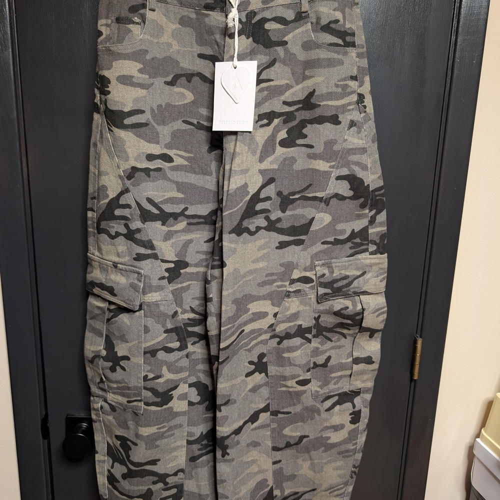 Alferic Eden Camouflage Cargo Pants Size 32